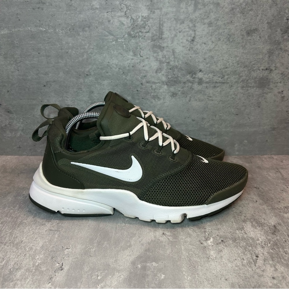 Nike Air Zoom Presto Sneakers 913966-300 Womens sz 7.5 - olive